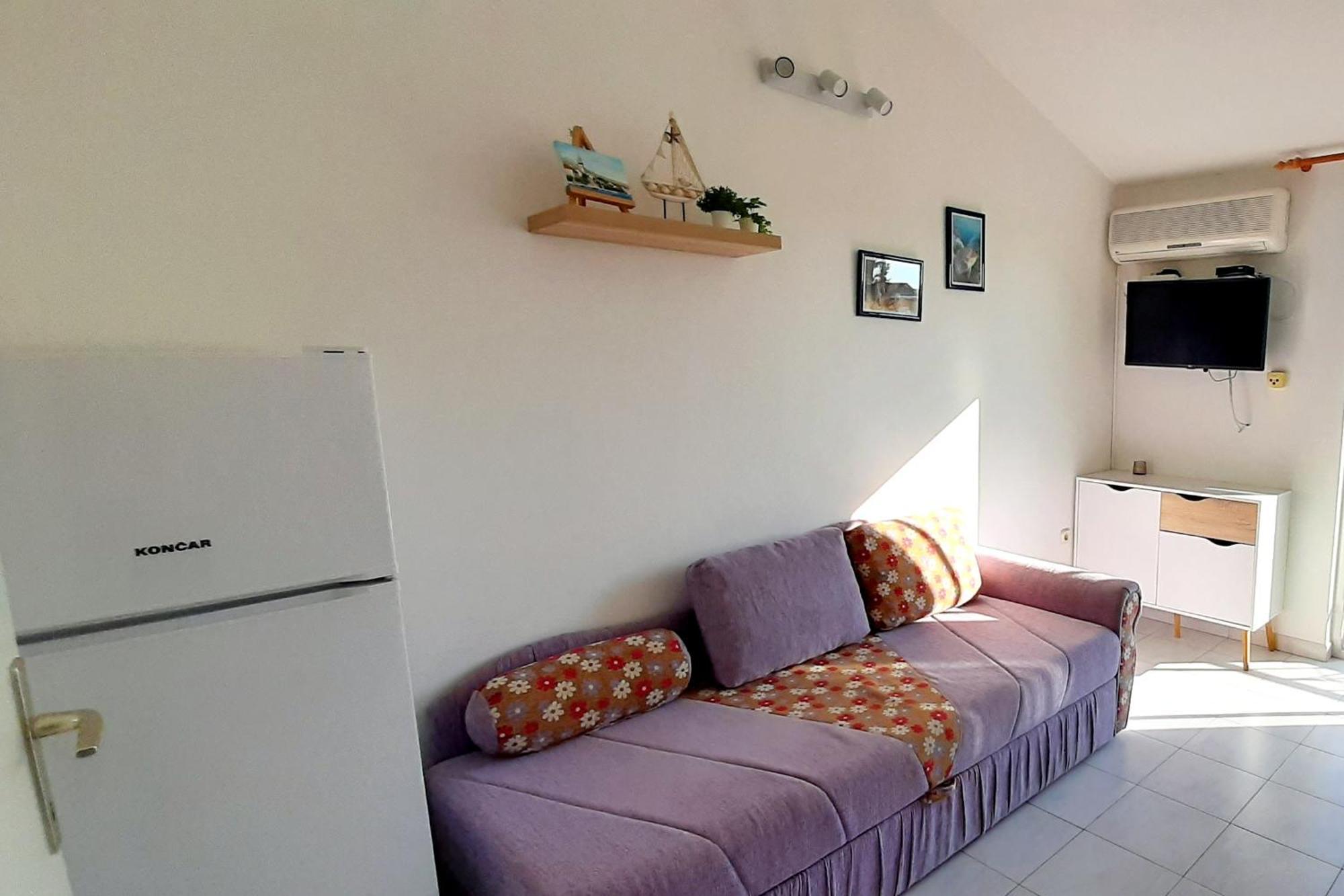 Apartments And Rooms With Parking Space Kastel Stafilic, Kastela - 18673 Habitación foto